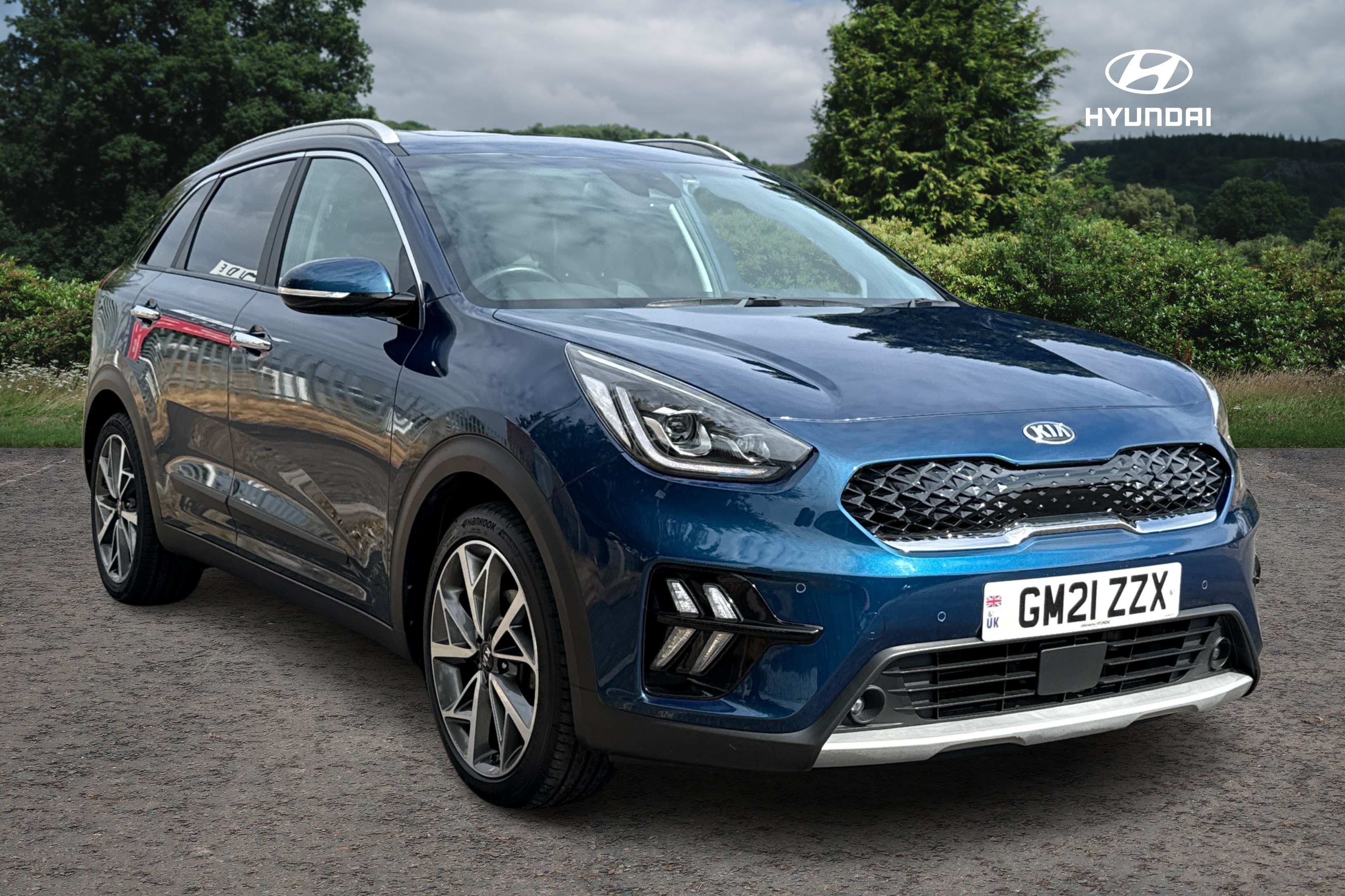 Kia Niro listing photo