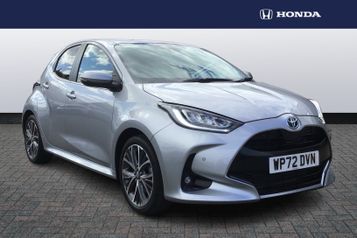 2022 TOYOTA YARIS 1.5 HYBRID EXCEL 5DR CVT AVAILABLE FOR HOME DELIVERY 2022 AUTOMATIC 10,984... photo