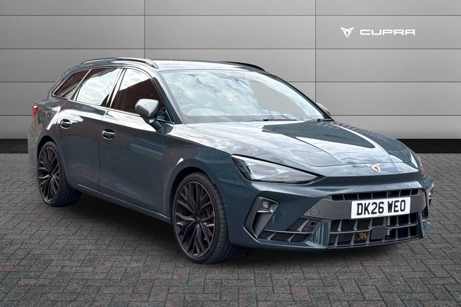 Cupra Leon listing photo