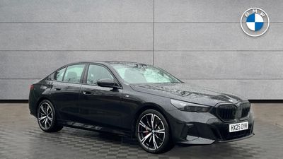 2025 BMW 5 Series 520i M Sport Pro Saloon photo