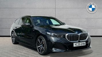 2025 BMW 5 SERIES 530E M SPORT TOURING APPROVED USED BMW 2025 AUTOMATIC 17,987 MILES PETROL... photo