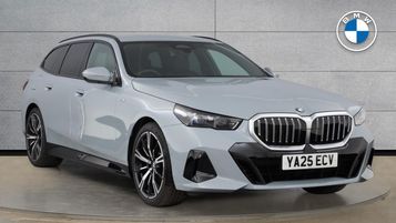 2025 BMW 5 SERIES 520I M SPORT TOURING APPROVED USED BMW 2025 AUTOMATIC 11,963 MILES PETROL... photo