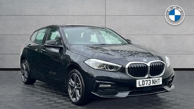 2023 BMW 1 Series 116d Sport photo
