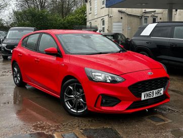 FORD FOCUS 1.0T ECOBOOST ST LINE EURO 6 S S 5DR SATNAV,SUPERB VALUE,UK DELIVRY...