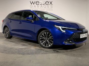2025 TOYOTA COROLLA 2.0 HYBRID DESIGN 5DR CVT CLICK AND COLLECT AVAILABLE 2025 AUTOMATIC 8,623... photo