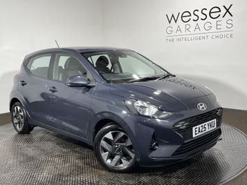 2025 HYUNDAI I10 ADVANCE AUTO CLICK AND COLLECT AVAILABLE 2025 AUTOMATIC 7,158 MILES PETROL 177.59... photo