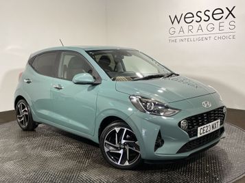 2023 HYUNDAI I10 1.2 PREMIUM 5DR CLICK AND COLLECT AVAILABLE 2023 AUTOMATIC 17,159 MILES PETROL... photo