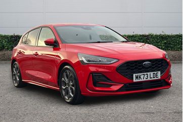 FORD FOCUS 1.0 ECOBOOST HYBRID MHEV ST LINE 5DR FRONT AND REAR SENSORS 2024...