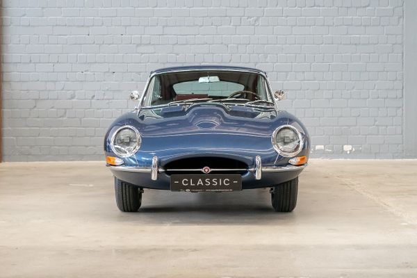 Jaguar Type E en Pays de la Loire - Prestige & Collection