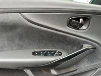 Aston Martin DBX 707  