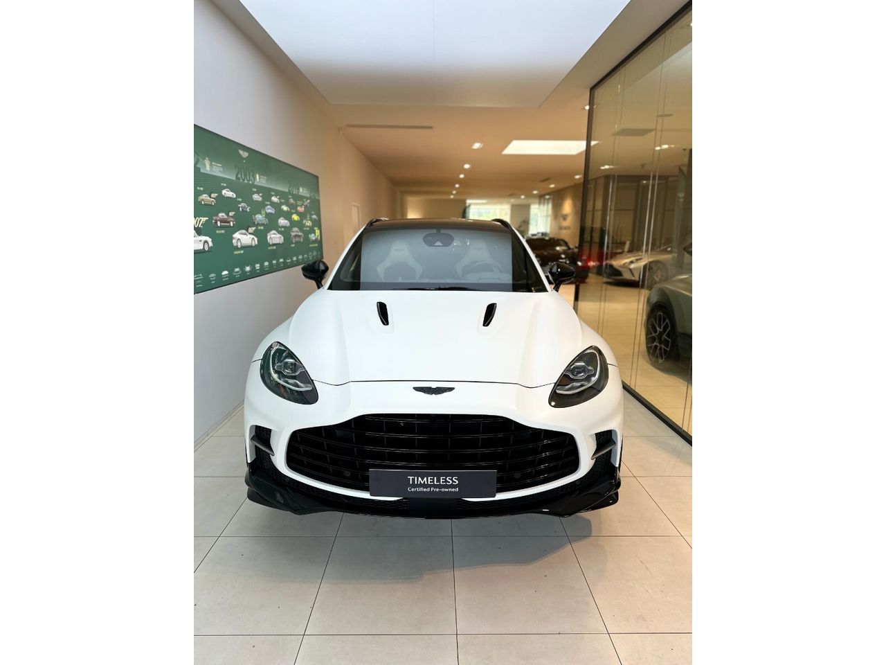 Aston Martin DBX 707 4.0 V8 BI TURBO 707ch 
