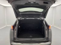 Peugeot 3008  hybrid 225 e-eat8 Allure