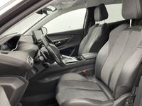 Peugeot 3008  hybrid 225 e-eat8 Allure