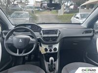 Peugeot 208  puretech 68ch bvm5 Like