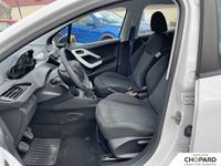 Peugeot 208  1.2 puretech 68ch bvm5 Like