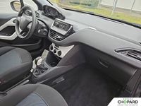 Peugeot 208  1.2 puretech 68ch bvm5 Like
