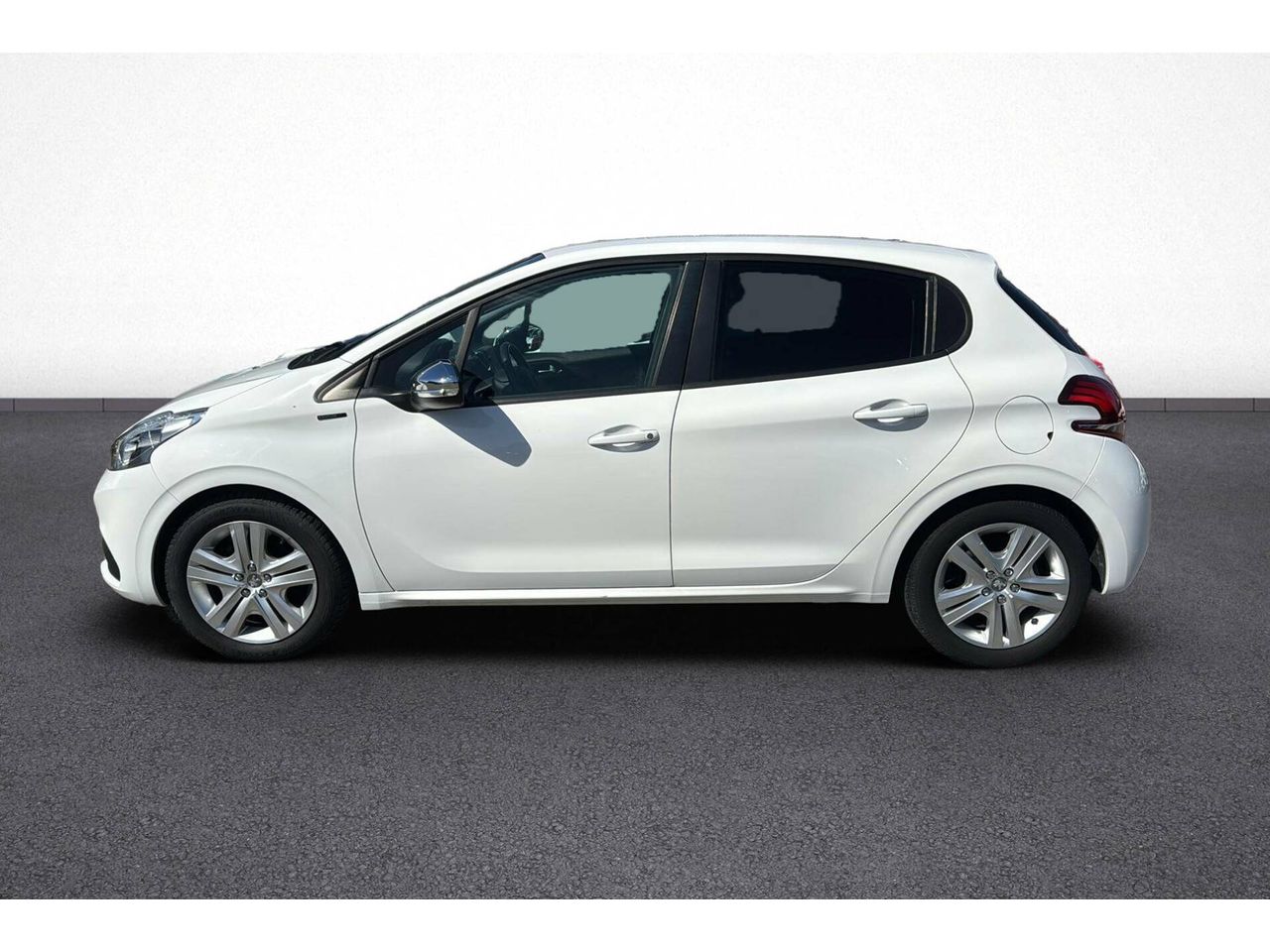 Peugeot 208  puretech 82ch s&s bvm5 Signature