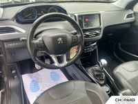 Peugeot 2008  1.2 puretech 130ch s&s bvm6 Crossway