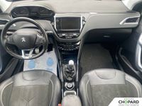 Peugeot 2008  1.2 puretech 130ch s&s bvm6 Crossway