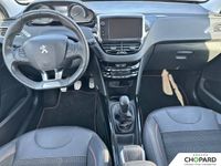 Peugeot 2008  1.2 puretech 110ch s&s bvm5 GT Line