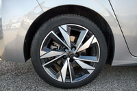 Peugeot 308  phev 180 e-eat8 Active Pack