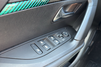 Peugeot 2008  puretech 100 s&s bvm6 Allure