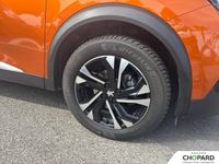 Peugeot 2008  puretech 130 s&s eat8 GT