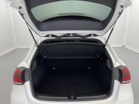 Mercedes-Benz CLASSE A  200 7g-dct AMG Line