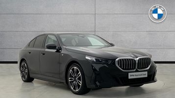 2025 BMW 5 SERIES 530E M SPORT SALOON HOME DELIVERY AVAILABLE 2025 AUTOMATIC 9,347 MILES PETROL... photo