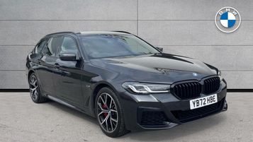 2022 BMW 5 SERIES 530E M SPORT TOURING HOME DELIVERY AVAILABLE 2022 AUTOMATIC 33,653 MILES PETROL... photo