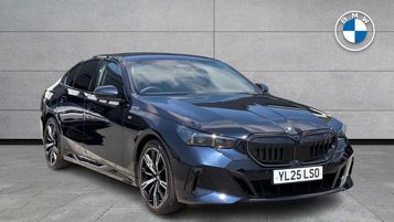 2025 BMW 5 SERIES 520I M SPORT PRO SALOON HOME DELIVERY AVAILABLE 2025 AUTOMATIC 10,553 MILES... photo