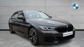 2024 BMW 5 SERIES 520D M SPORT TOURING HOME DELIVERY AVAILABLE 2024 AUTOMATIC 22,641 MILES DIESEL... photo