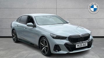 2025 BMW 5 SERIES 520I M SPORT PRO SALOON HOME DELIVERY AVAILABLE 2025 AUTOMATIC 7,719 MILES... photo