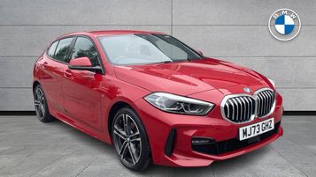 2023 BMW 1 SERIES 118I M SPORT HOME DELIVERY AVAILABLE 2023 MANUAL 9,732 MILES PETROL 275.56... photo