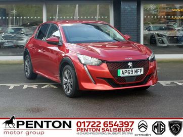 2020 Peugeot 208 50kWh Allure Auto 5dr photo