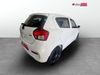 Toyota Vitz 1.0 XR MANUAL