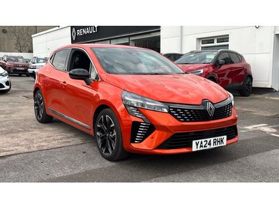 2024 RENAULT CLIO CLIO 1.6 E TECH FULL HYBRID 145 TECHNO 5DR AUTO HATCHBACK 16,604... photo