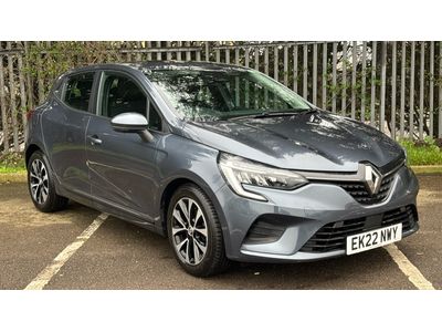 2022 RENAULT CLIO RENAULT CLIO 1.0 TCE 90 ICONIC EDITION 5DR 11,810 MILEAGE 11,283 MILES... photo