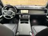 LAND ROVER Defender X-Dynamic SE