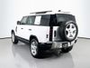 LAND ROVER Defender SE