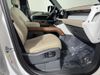 LAND ROVER Defender SE