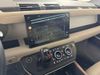 LAND ROVER Defender SE