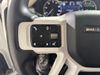 LAND ROVER Defender SE