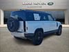 LAND ROVER Defender SE