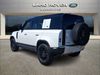 LAND ROVER Defender SE