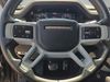 LAND ROVER Defender SE
