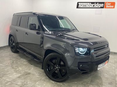 Land Rover Defender 3.0 D300 MHEV X-Dynamic HSE Hard Top SUV Auto 4WD MWB Euro 6 (s/s) 5dr