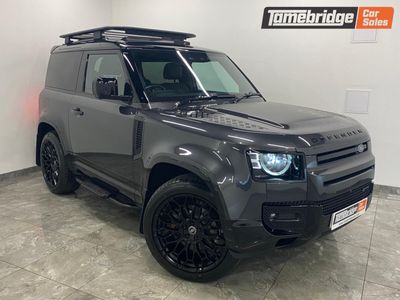 Land Rover Defender 3.0 D250 MHEV X-Dynamic SE Auto 4WD Euro 6 (s/s) 3dr