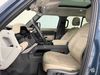 LAND ROVER Defender SE