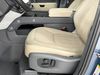 LAND ROVER Defender SE